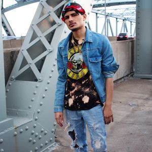 Meet your Posher, Gee